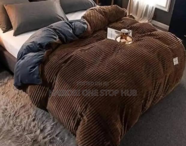Premium Velvet Bedding Set
