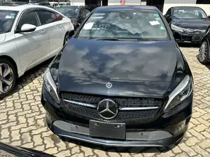 Mercedes-Benz A-Class 2018 Black