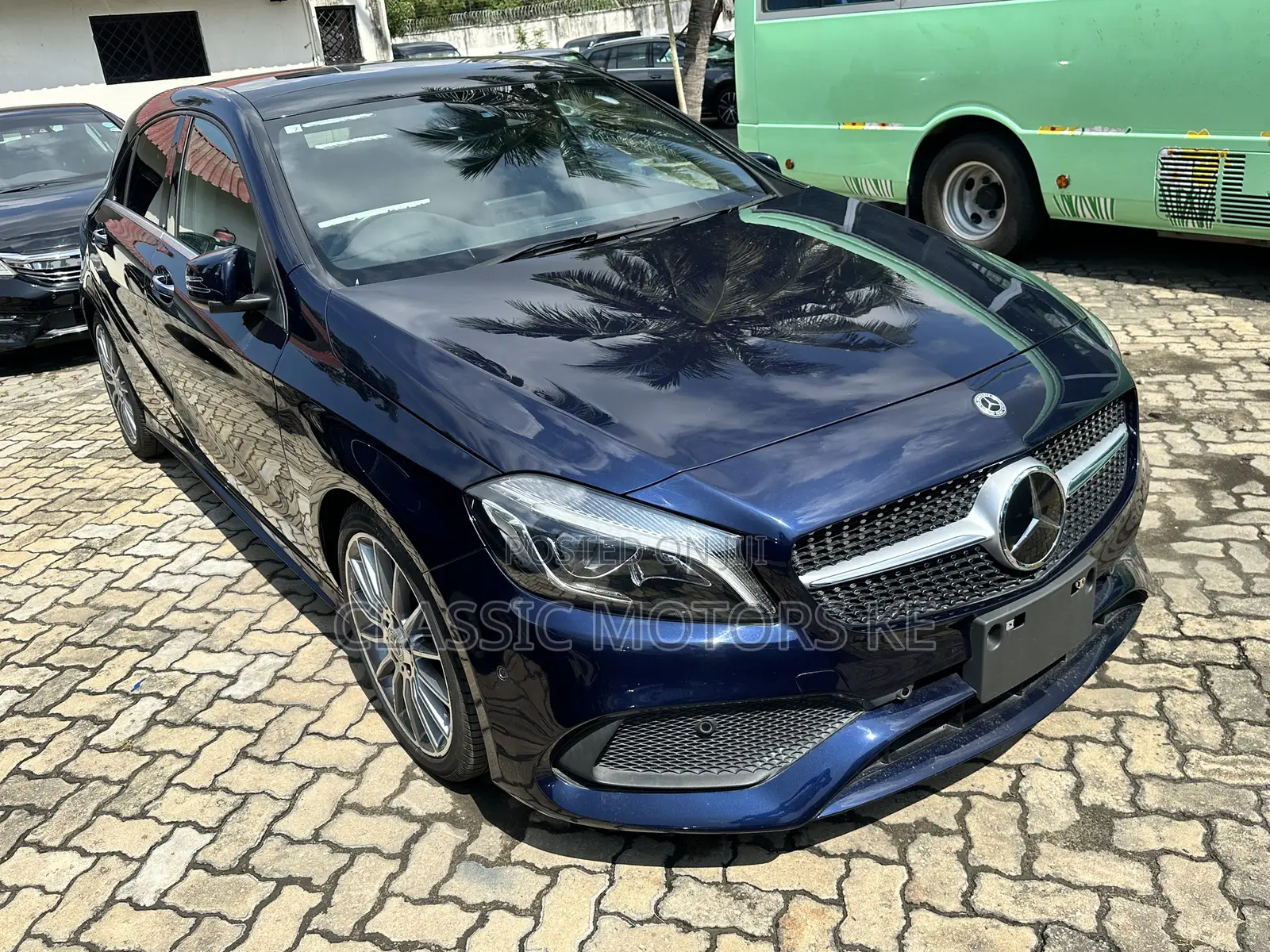 Mercedes-Benz A-Class 2018 Blue