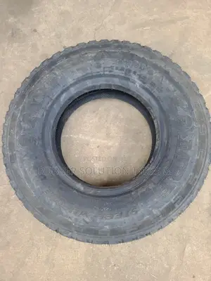 9.5r17.5 MRF Tyres Steel Muscle Made in India