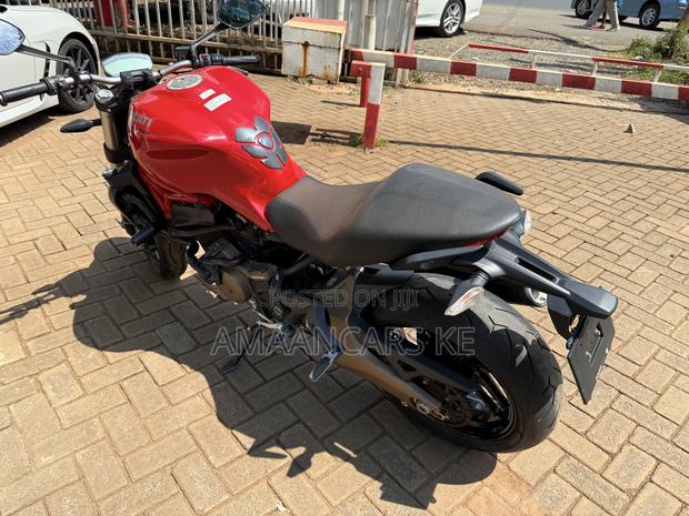 Ducati 2020 Red - thumbnail 6
