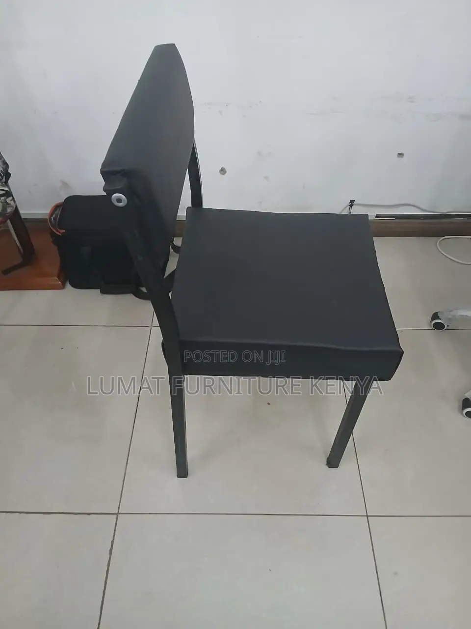Black Medium Back Catalina Office Visitors Seat