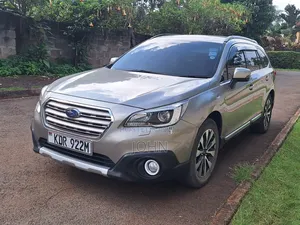 Subaru Outback 2.5i Premium AWD 2017 Gold