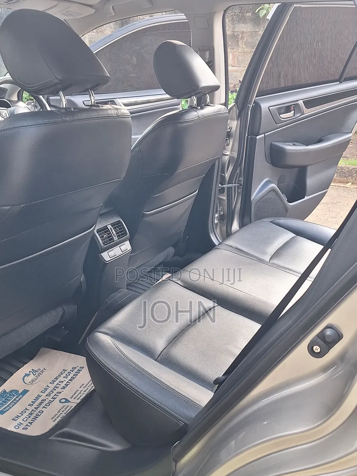 Subaru Outback 2.5i Premium AWD 2017 Gold