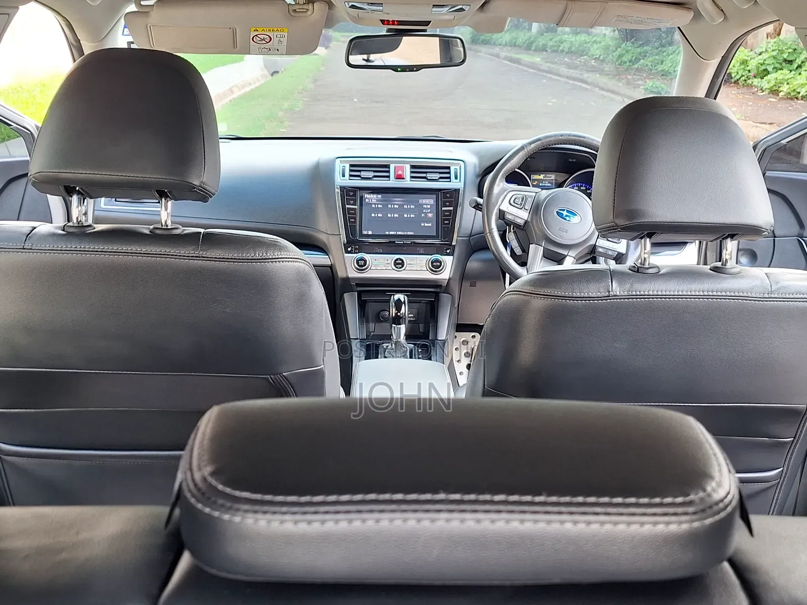 Subaru Outback 2.5i Premium AWD 2017 Gold