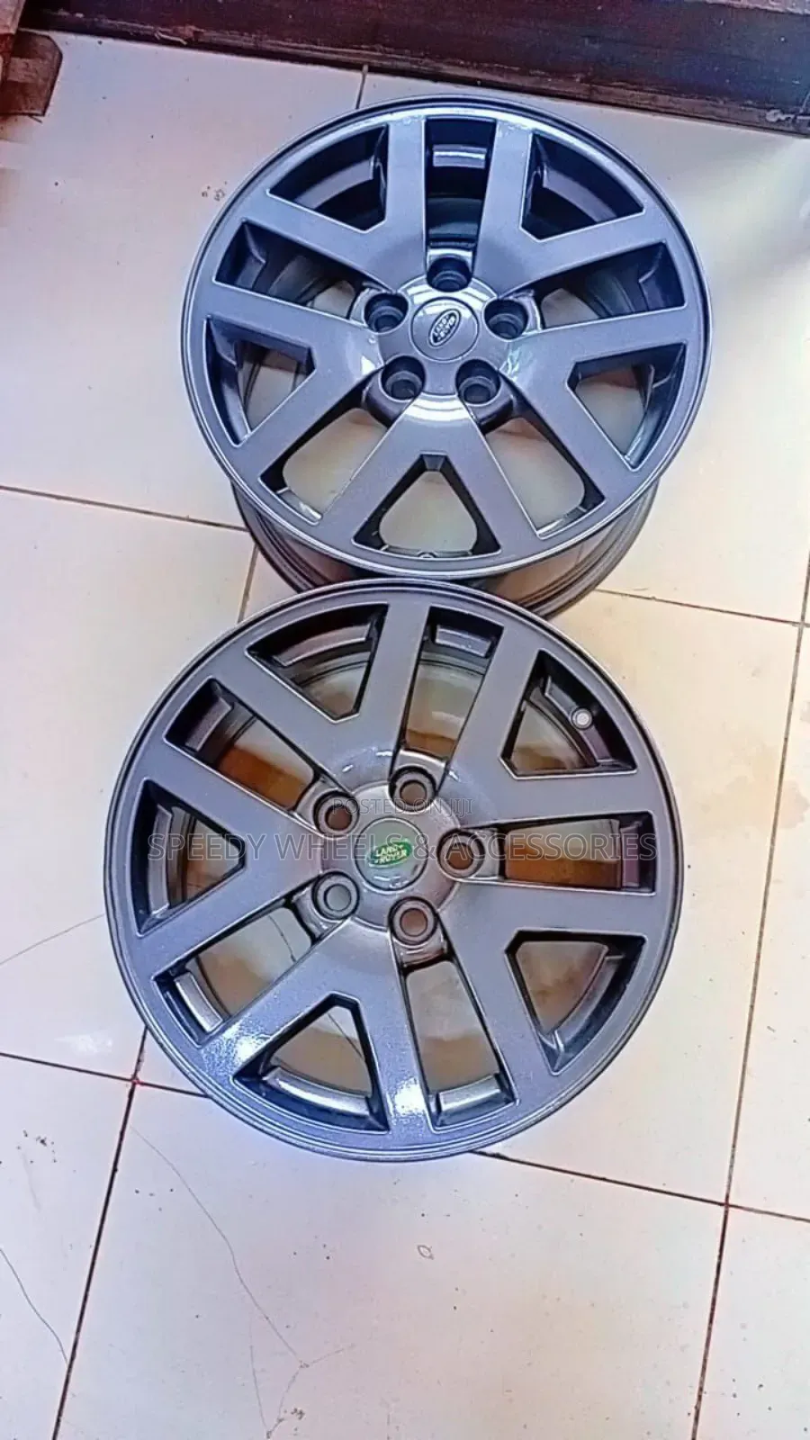 Size 18 Rangerover/Landrover Rims