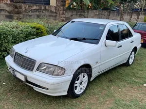 Mercedes-Benz C200 1999 White