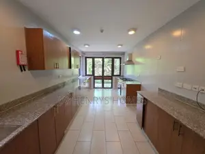 4bdrm Villa in Runda for rent