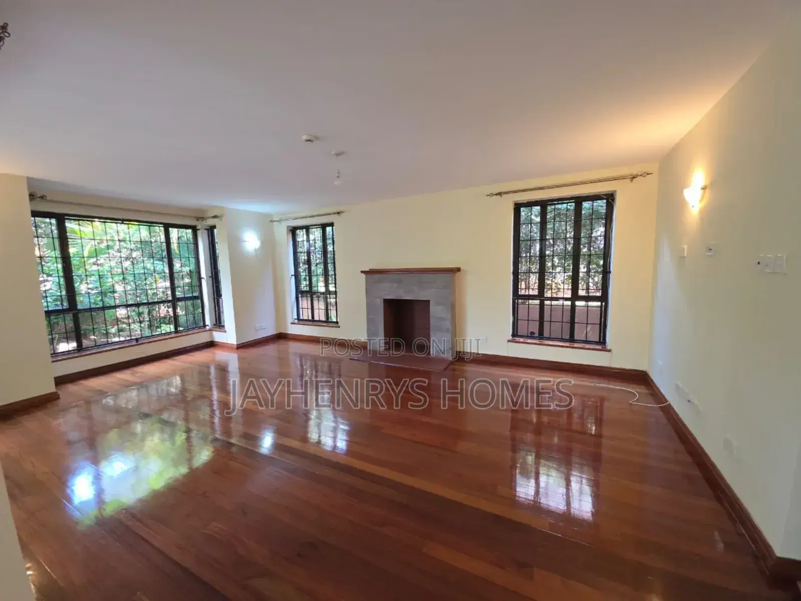 4bdrm Villa in Runda for rent