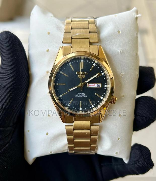 Seiko 5 Quartz Auto Calendar Designer Fashion Watches