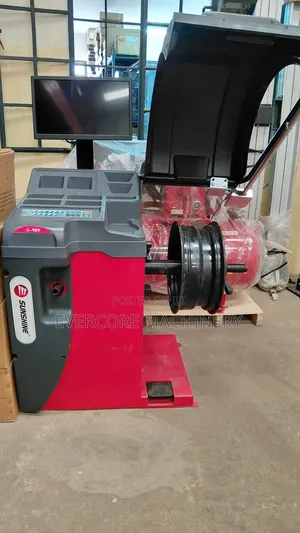 Commercial Tyre/Wheel Balancing Machines Single Phase.