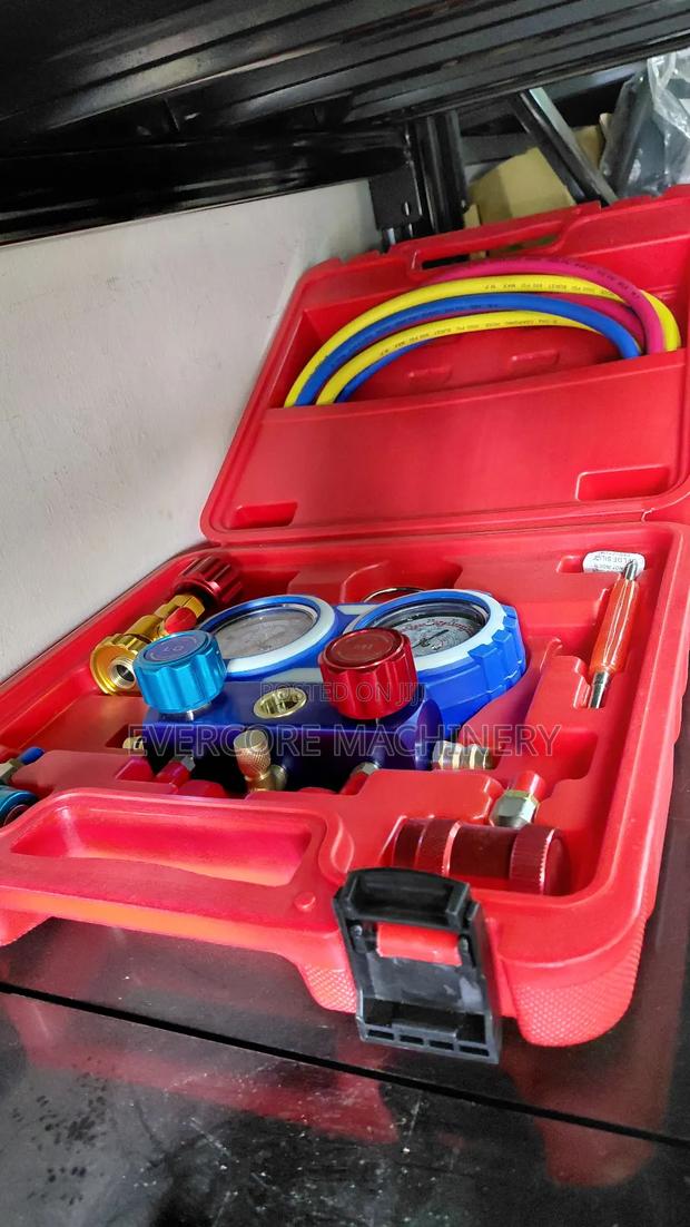 Digital Manifold Gauge Heavy Duty for Commercial Use. - thumbnail 4
