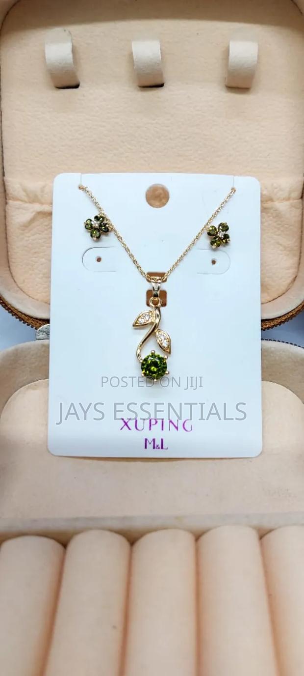 Coordinated Set of Necklaces and Earrings - thumbnail 4