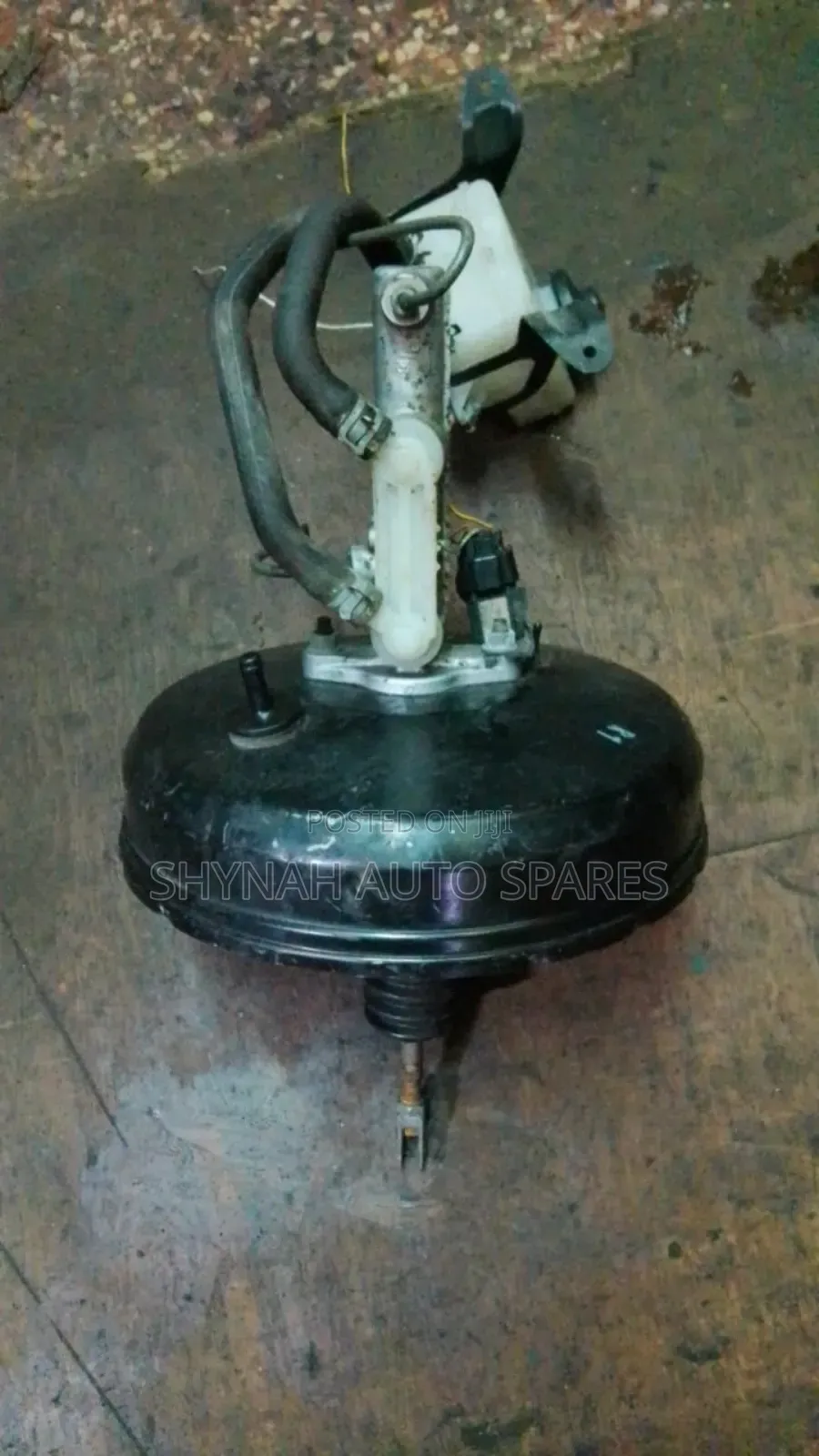 Brake Booster and Brake Master Cylinder Toyota Nothing Voxy Old Model