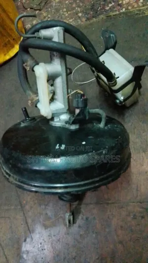 Brake Booster and Brake Master Cylinder Toyota Nothing Voxy Old Model