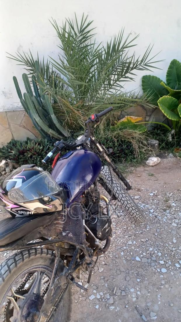 Honda CB 2020 Purple - thumbnail 2