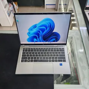Laptop HP EliteBook X360 1030 G8 16GB Intel Core I7 SSD 1T