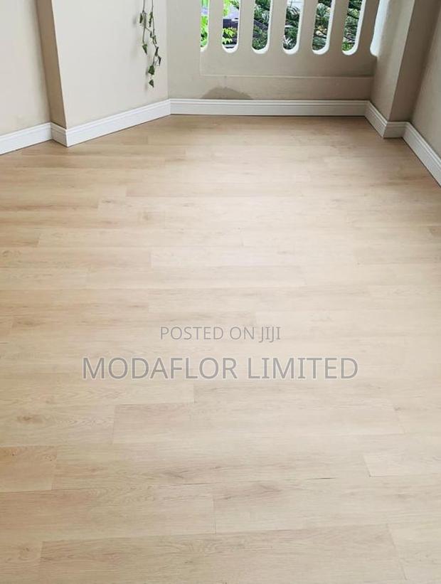 SPC Flooring - Flooring That Lasts a Lifetime - main view