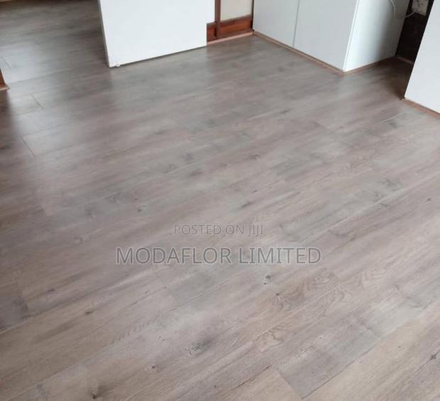 A Smarter Way to Floor Rigid Core SPC Flooring - main view