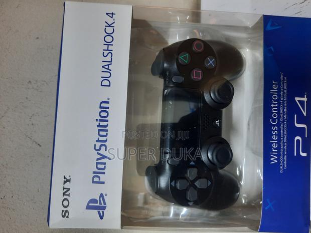 Ps4 Dual Shock 4 Wireless Controller.Sony Playstation 4 Game Pad - main view
