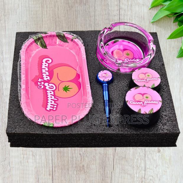 Smoking Kit Gift Set - Number 4 - main view