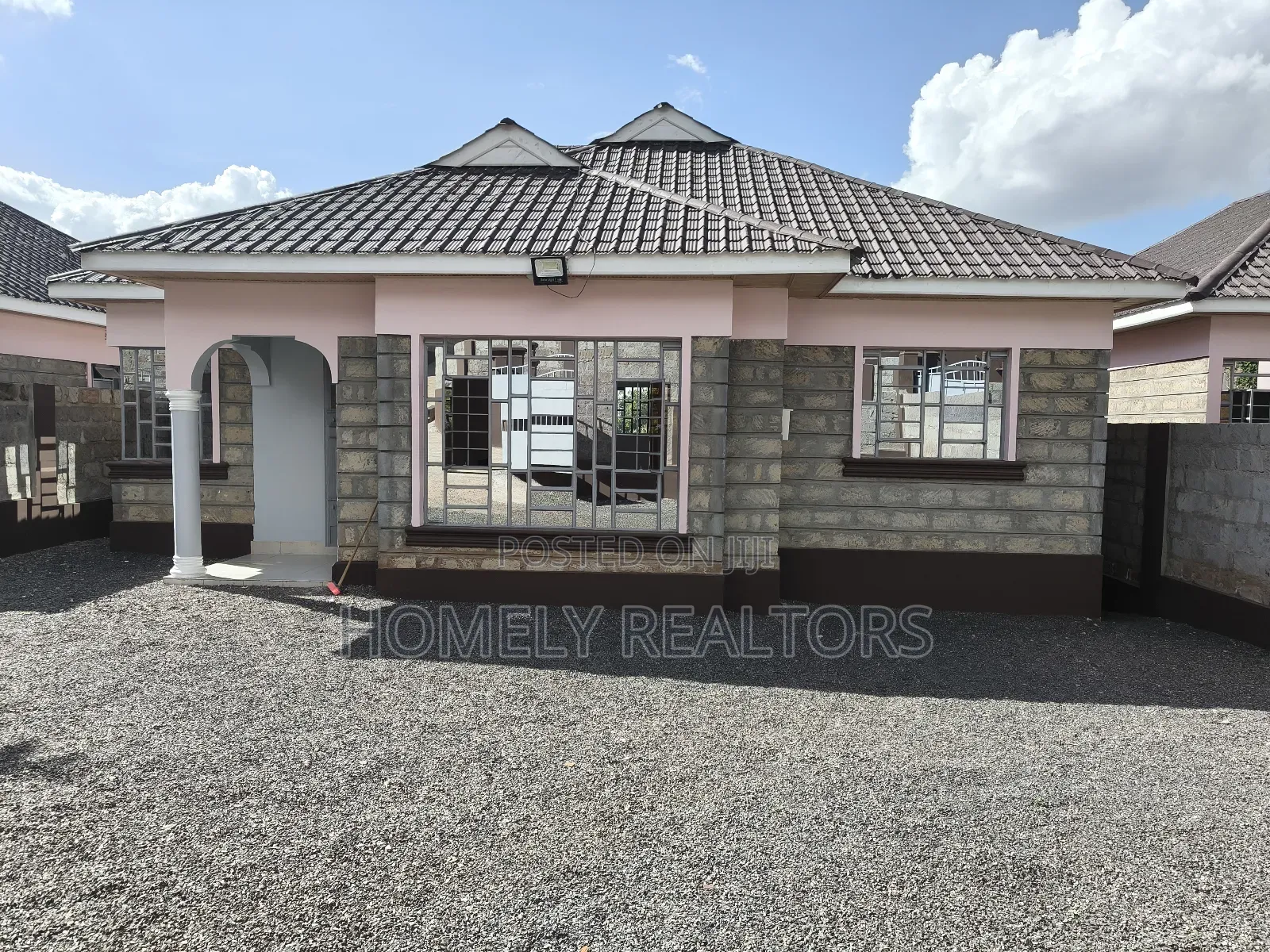3bdrm Bungalow in Maragara Gated, Ngong for sale