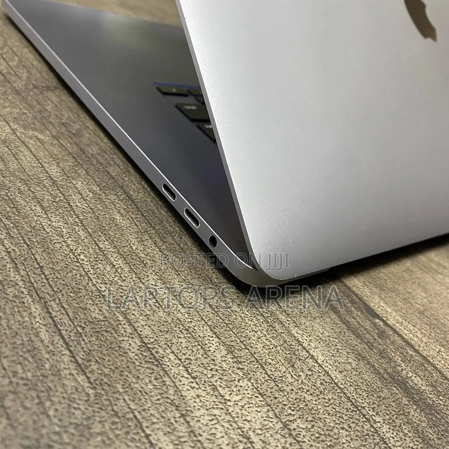 Laptop Apple MacBook Pro 2019 16GB Intel Core I9 SSD 1T