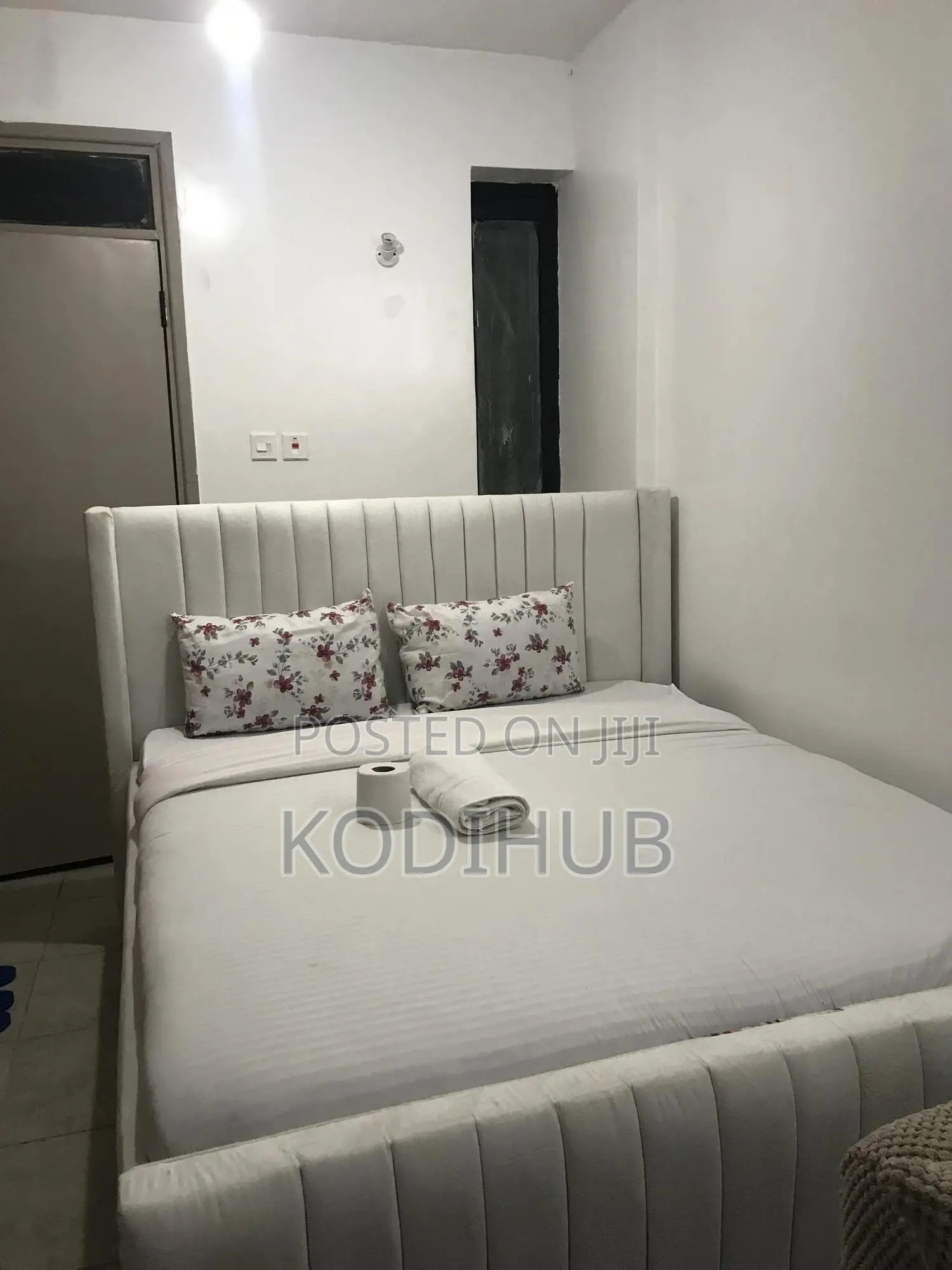 Studio Roysambu Royal Surbubs
