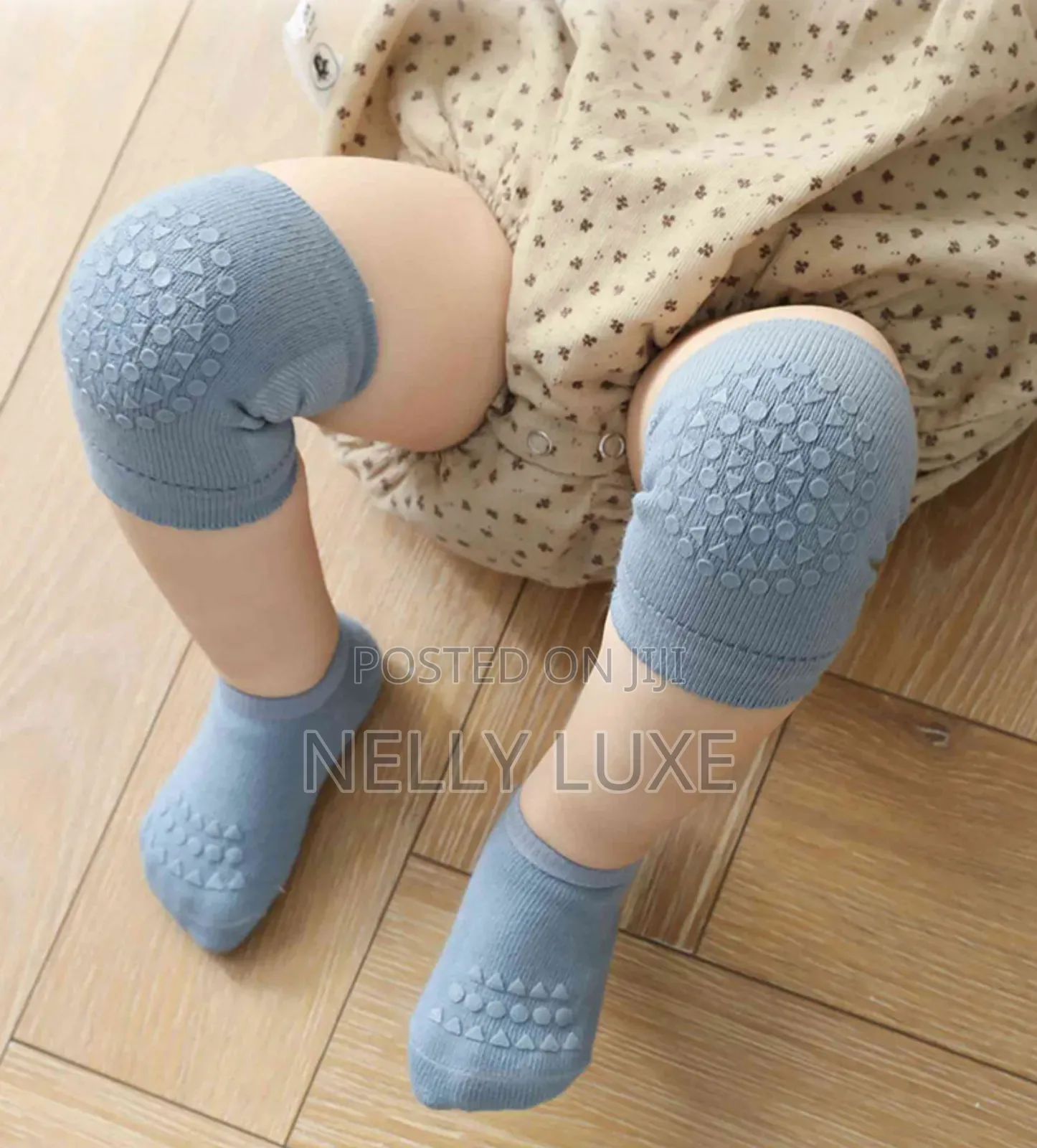 Anti Slip Knee Pad With Matching Socks