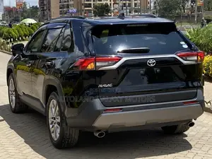 Toyota RAV4 2019 Black