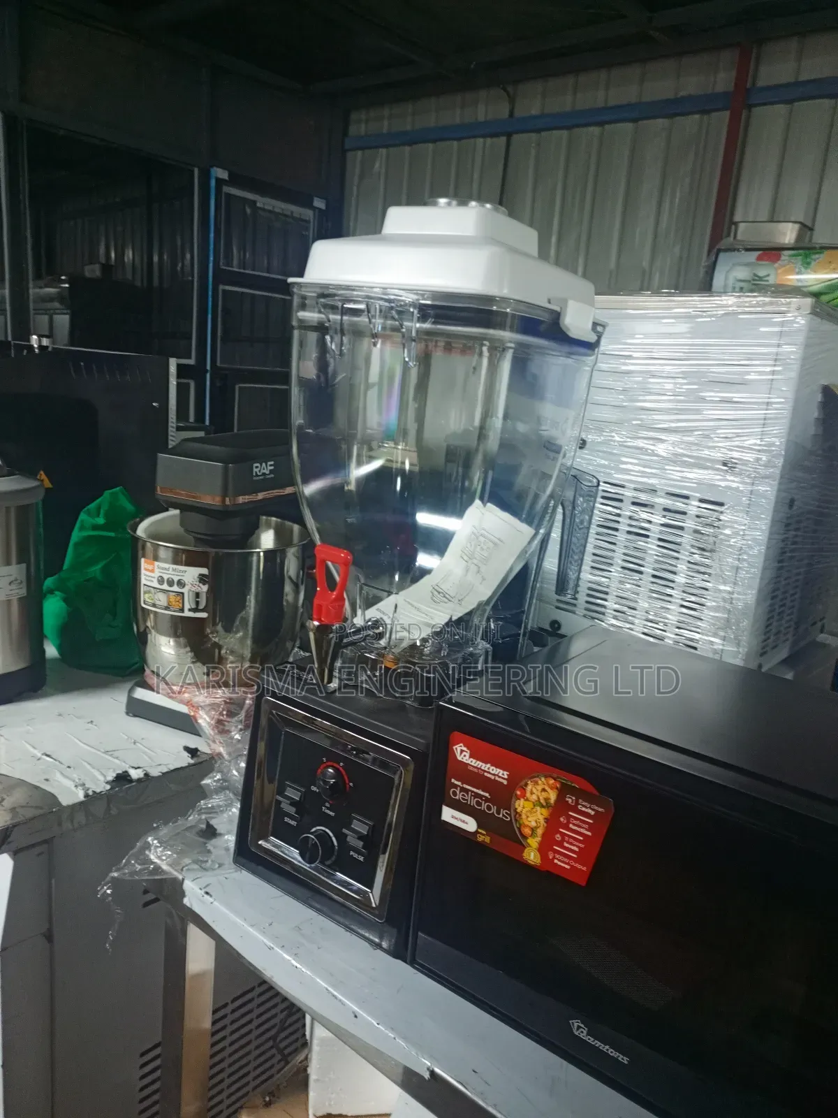 Blender With Dispenser