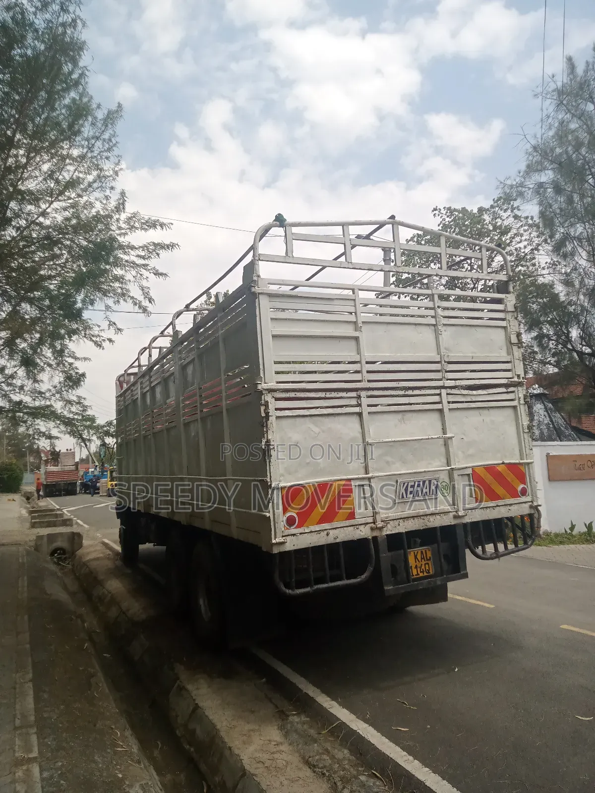 Open Body Ten Wheeler Truck for Logistics