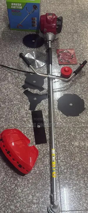 4 Stroke Brush Cutter
