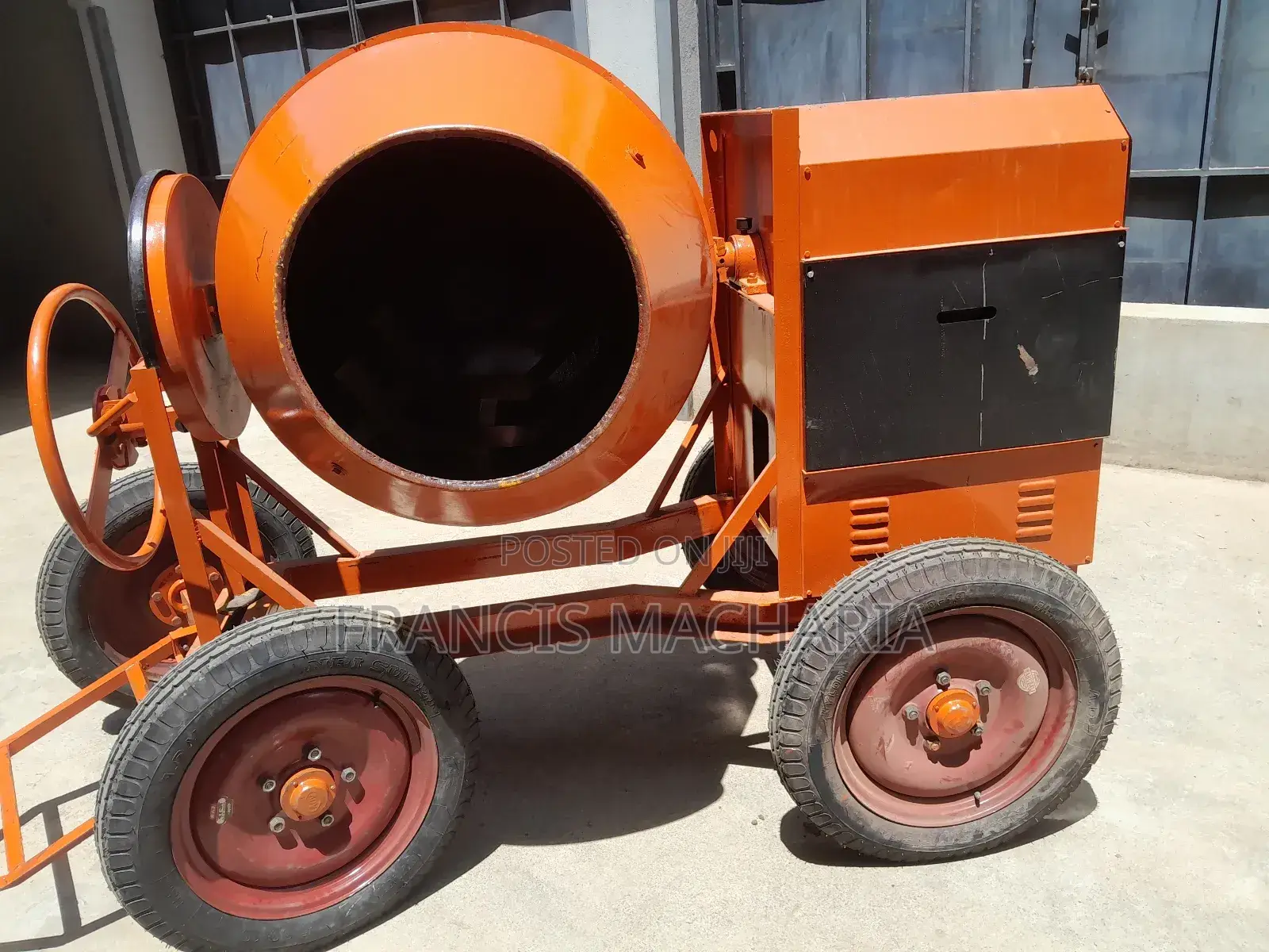 Building Concrete Mixer