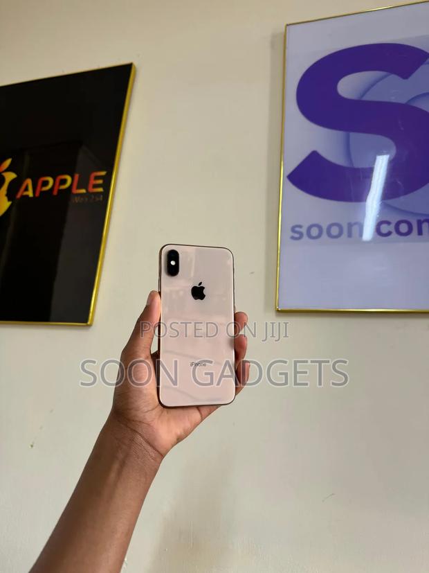 Apple iPhone XS 64 GB Gold - thumbnail 2