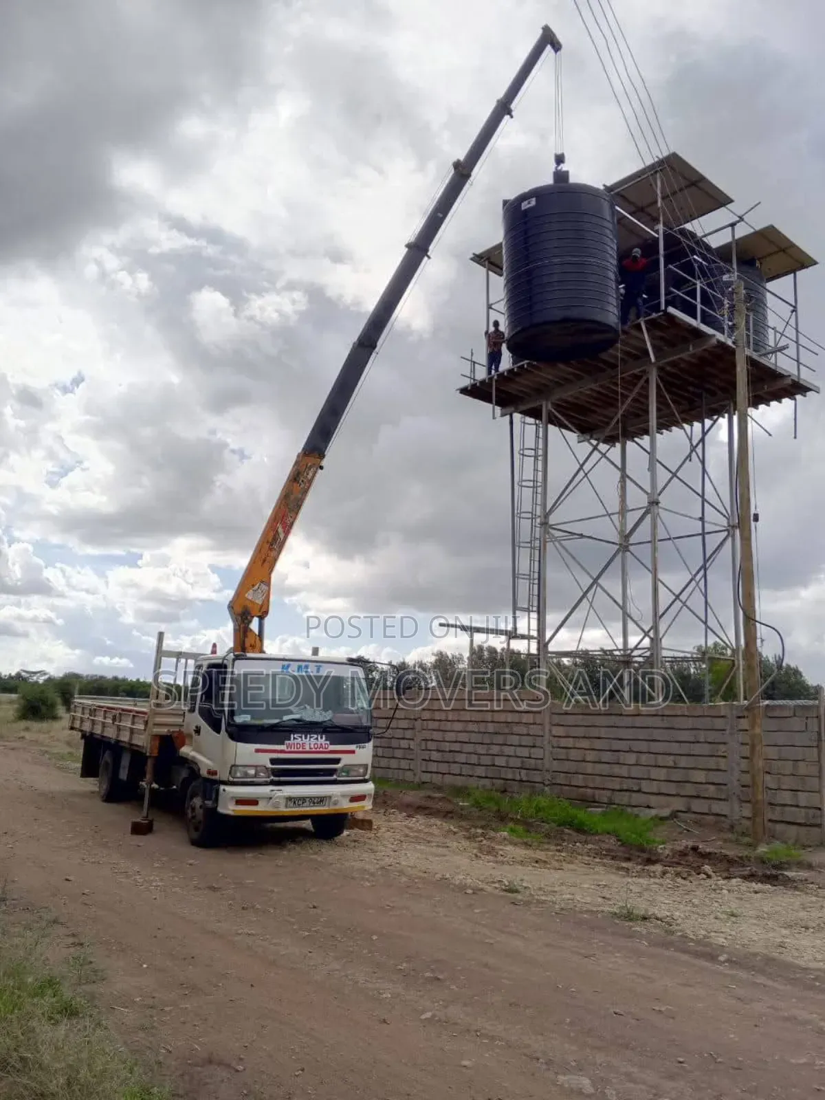 Crane for Heavy Lifting Tasks at Hand