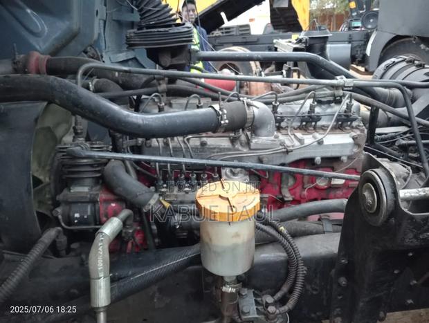 Ashok Leyland Tipper 2518 - thumbnail 4