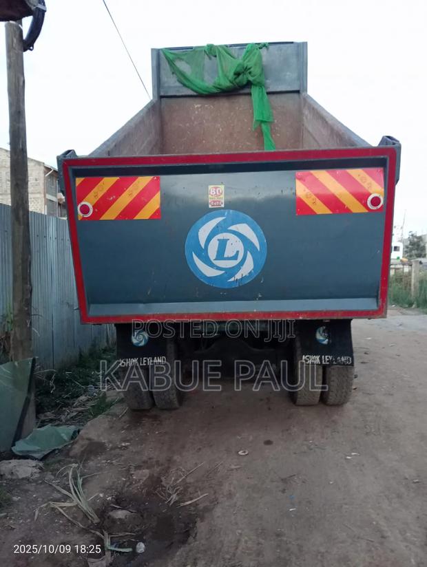 Ashok Leyland Tipper 2518 - thumbnail 8