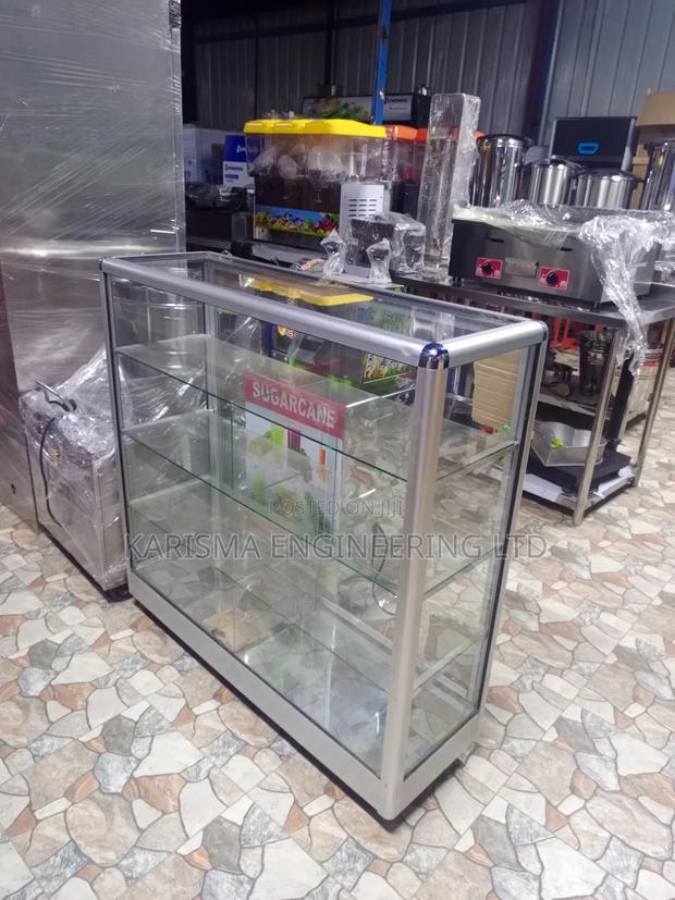 Jewelry/Snacks Display - main view