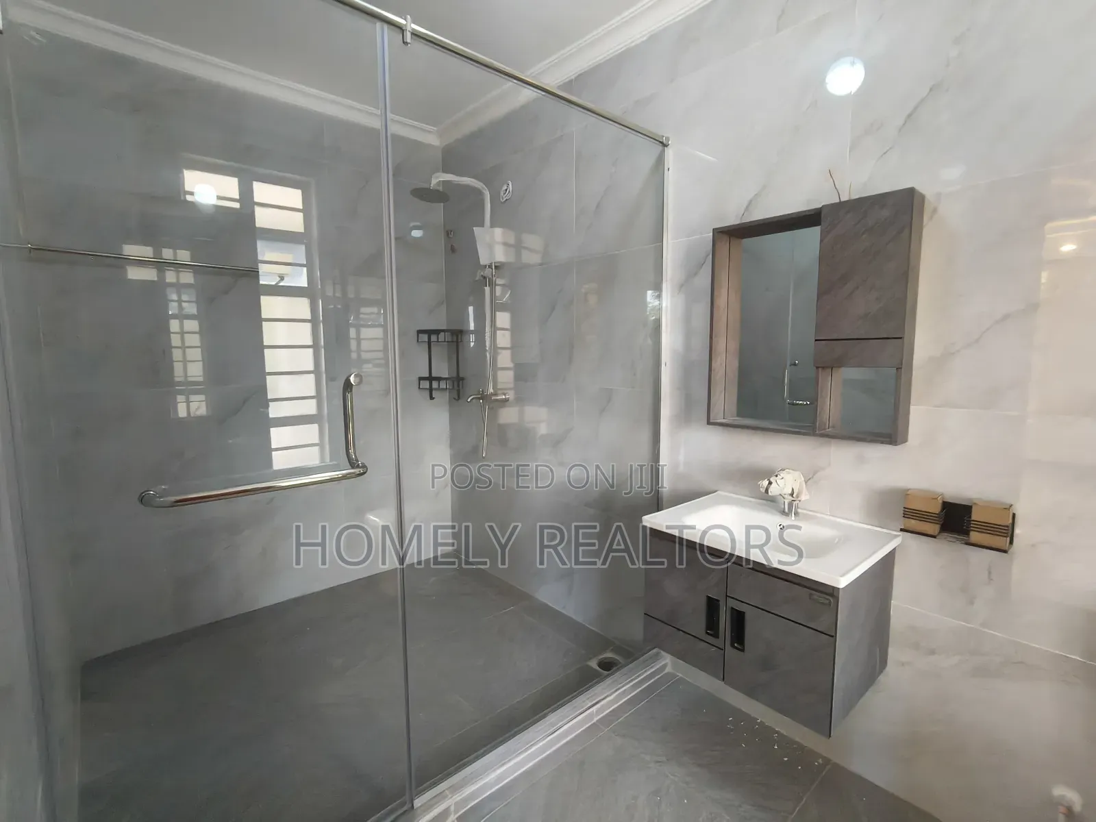 5bdrm Maisonette in Kibiku, Ngong for sale