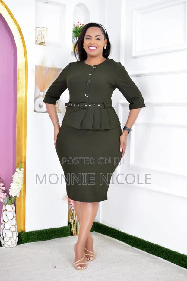 Official Peplum Dresses - thumbnail 3