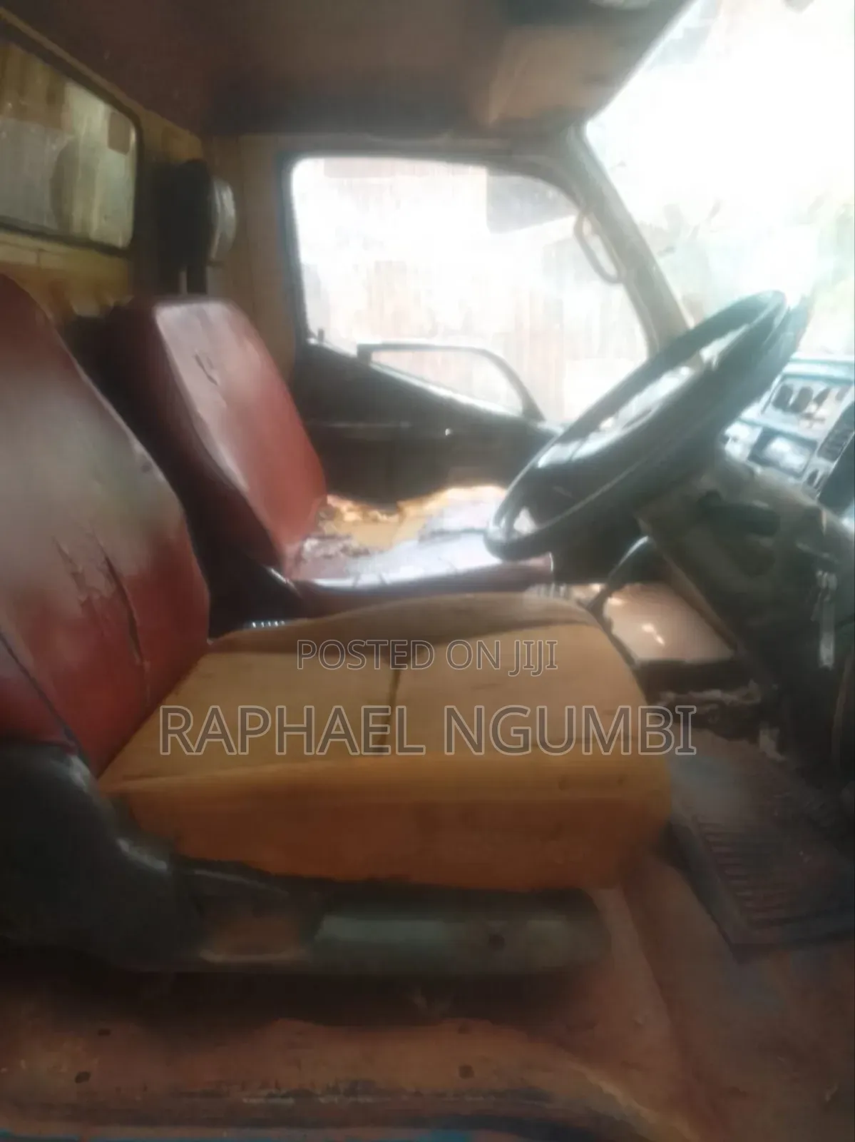 Mitsubishi Canter Hd Kav 2000 Blue