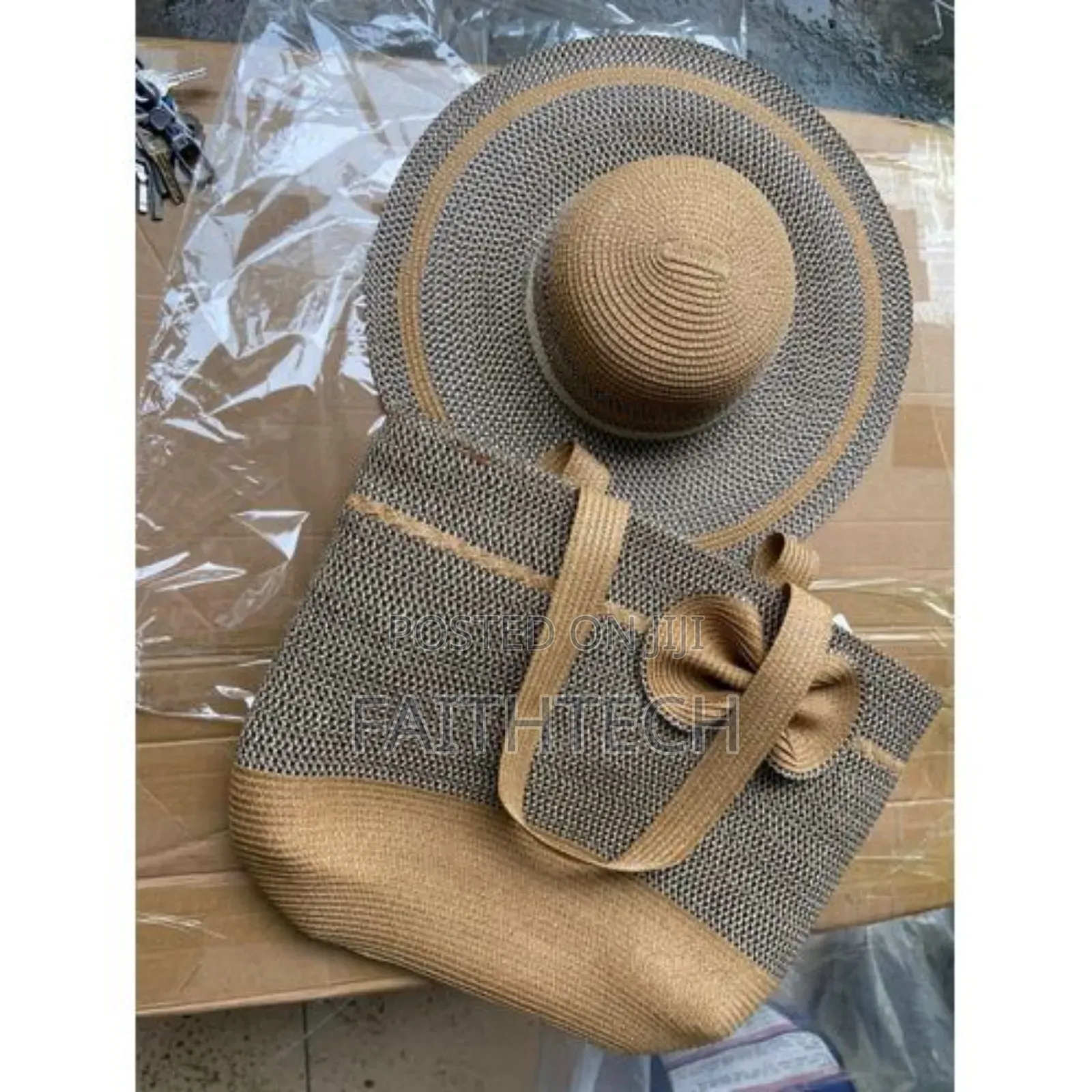 Beach Lady Bag With Matching Hats