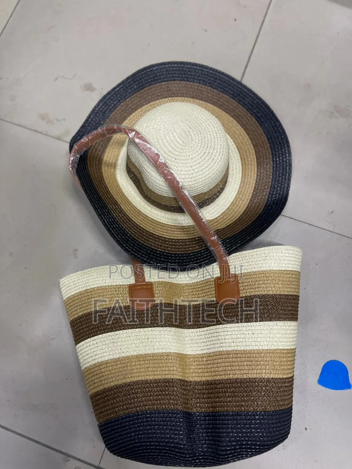 Beach Lady Bag With Matching Hats