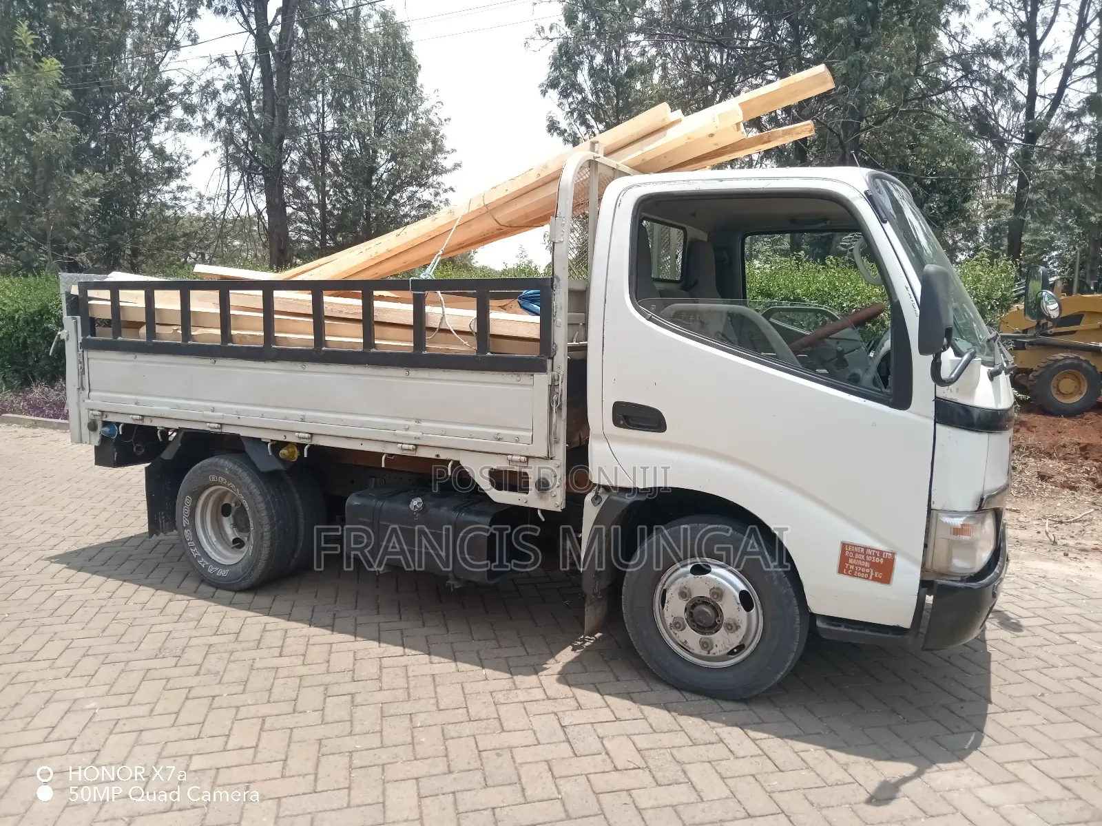 Light Cargo Transport