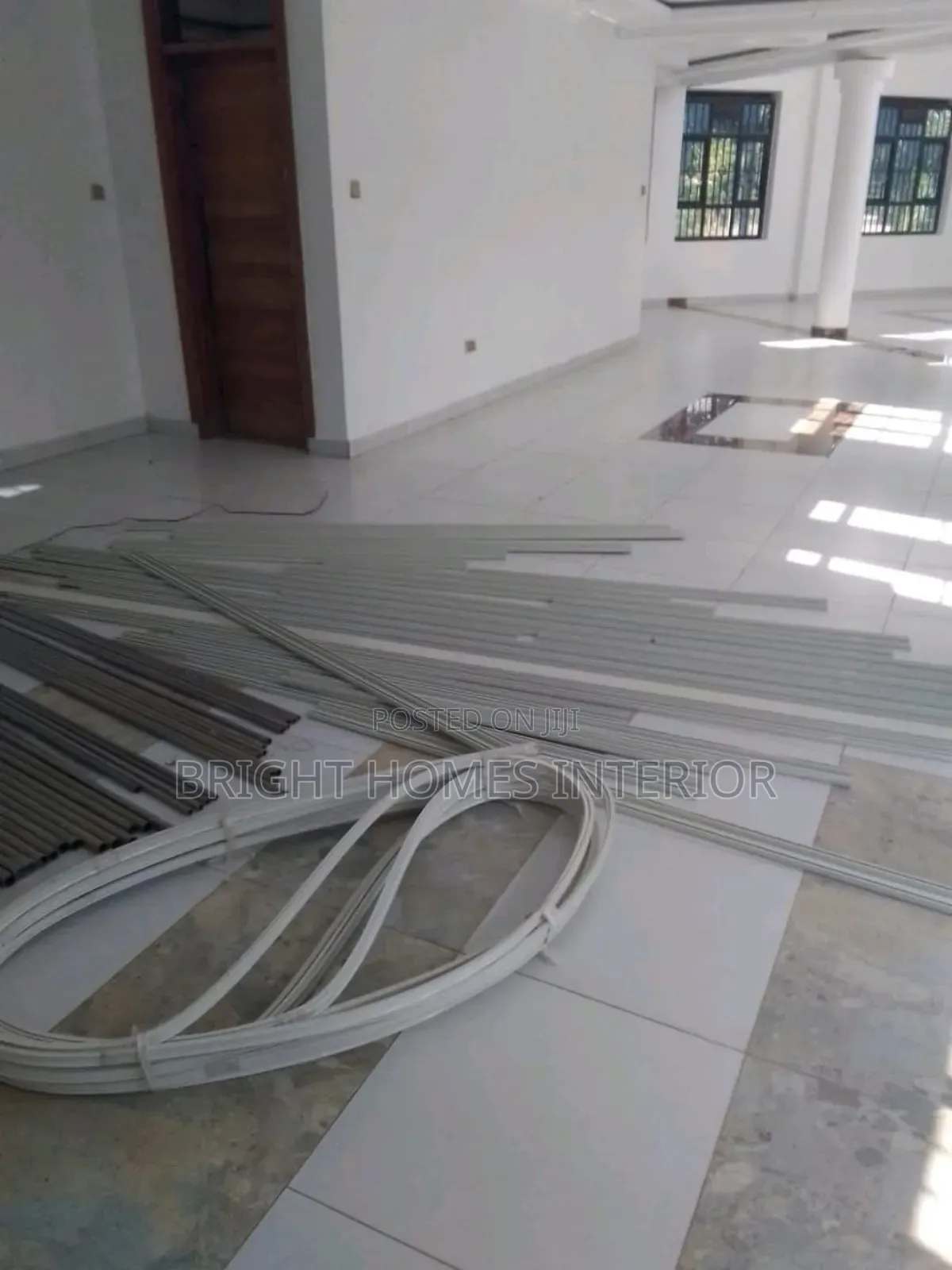 Bendable Mosquito Rail With Accessories Provided