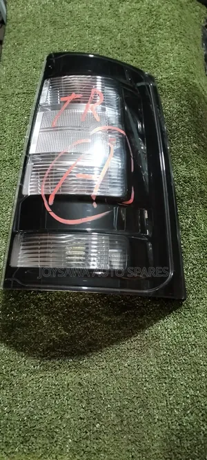 Toyota Sienta 2010 Xjapan Taillight