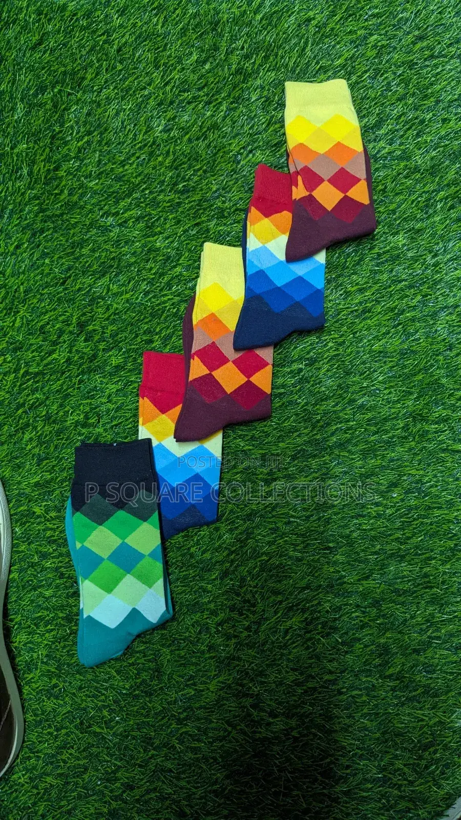 Men's Happy And Plain Socks