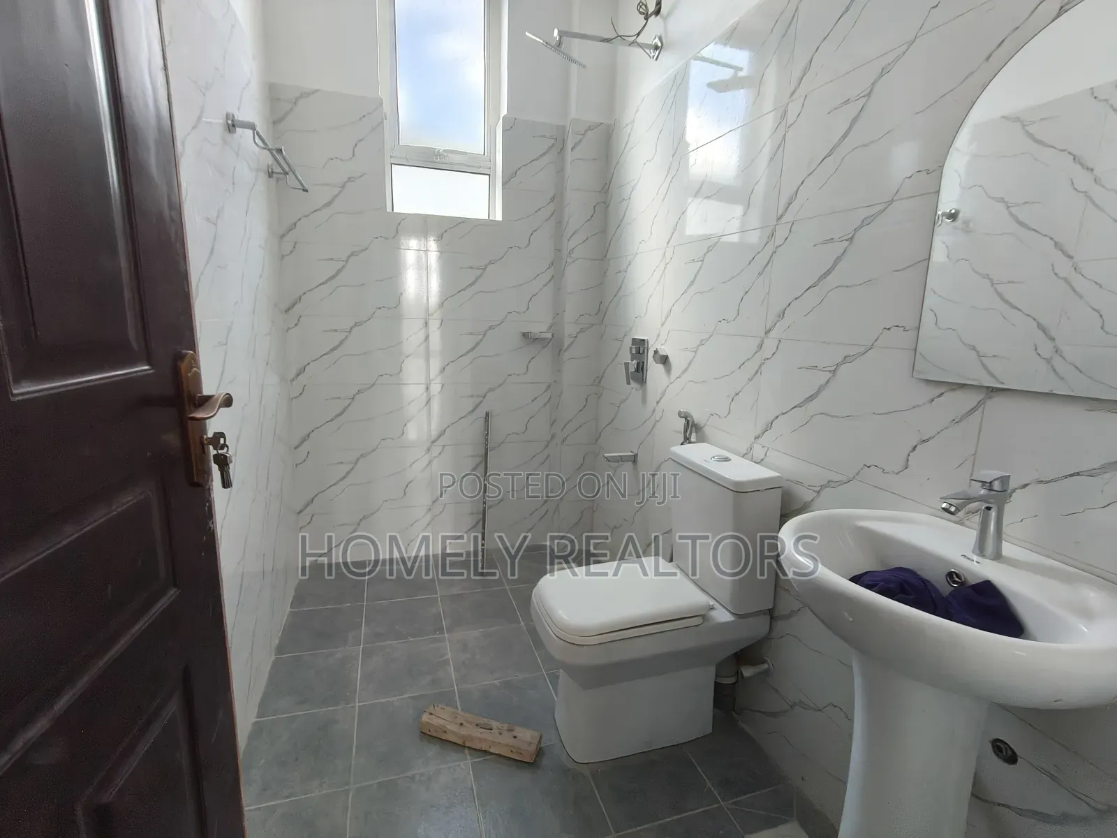 4bdrm Mansion in Gp Estate, Kiserian for sale