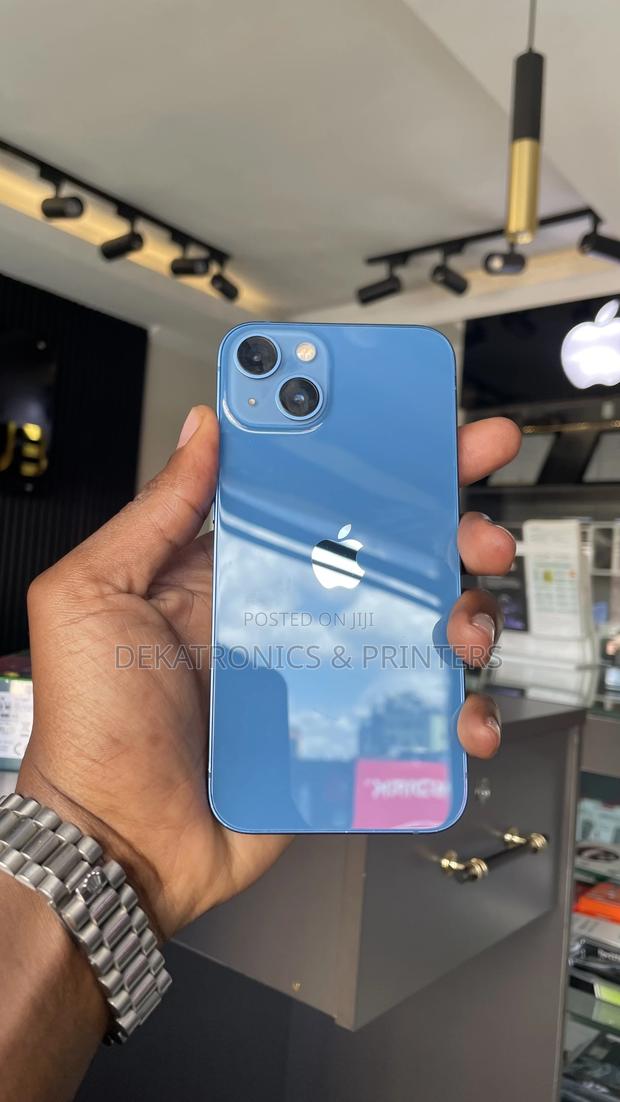 Apple iPhone 13 128 GB - main view